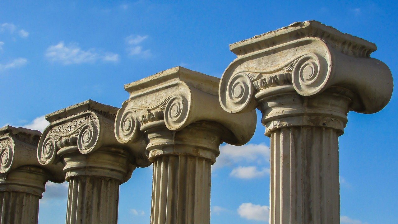 columns4.jpg